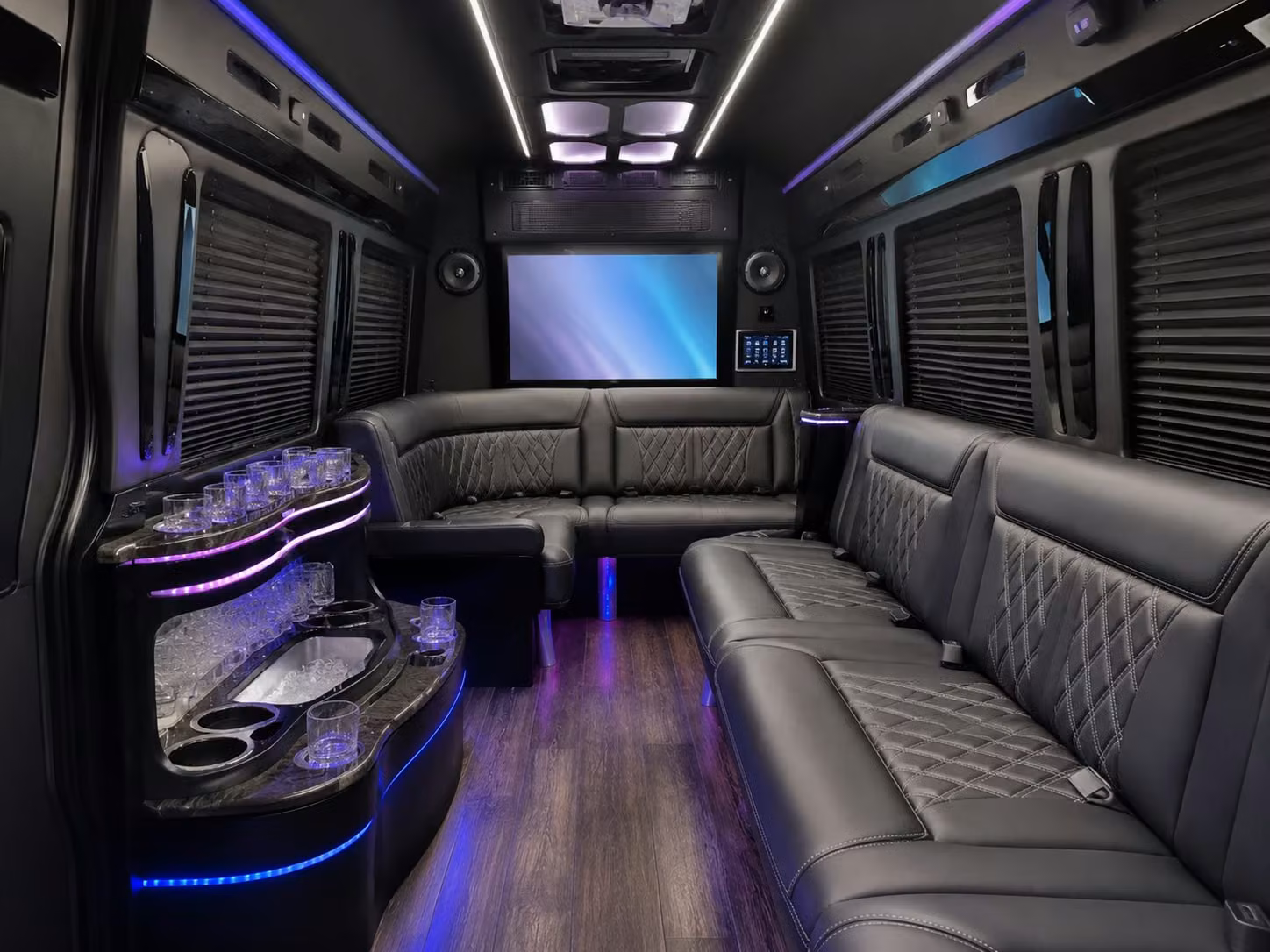 group airport shuttles from john wayne airport to anaheim s resort district
