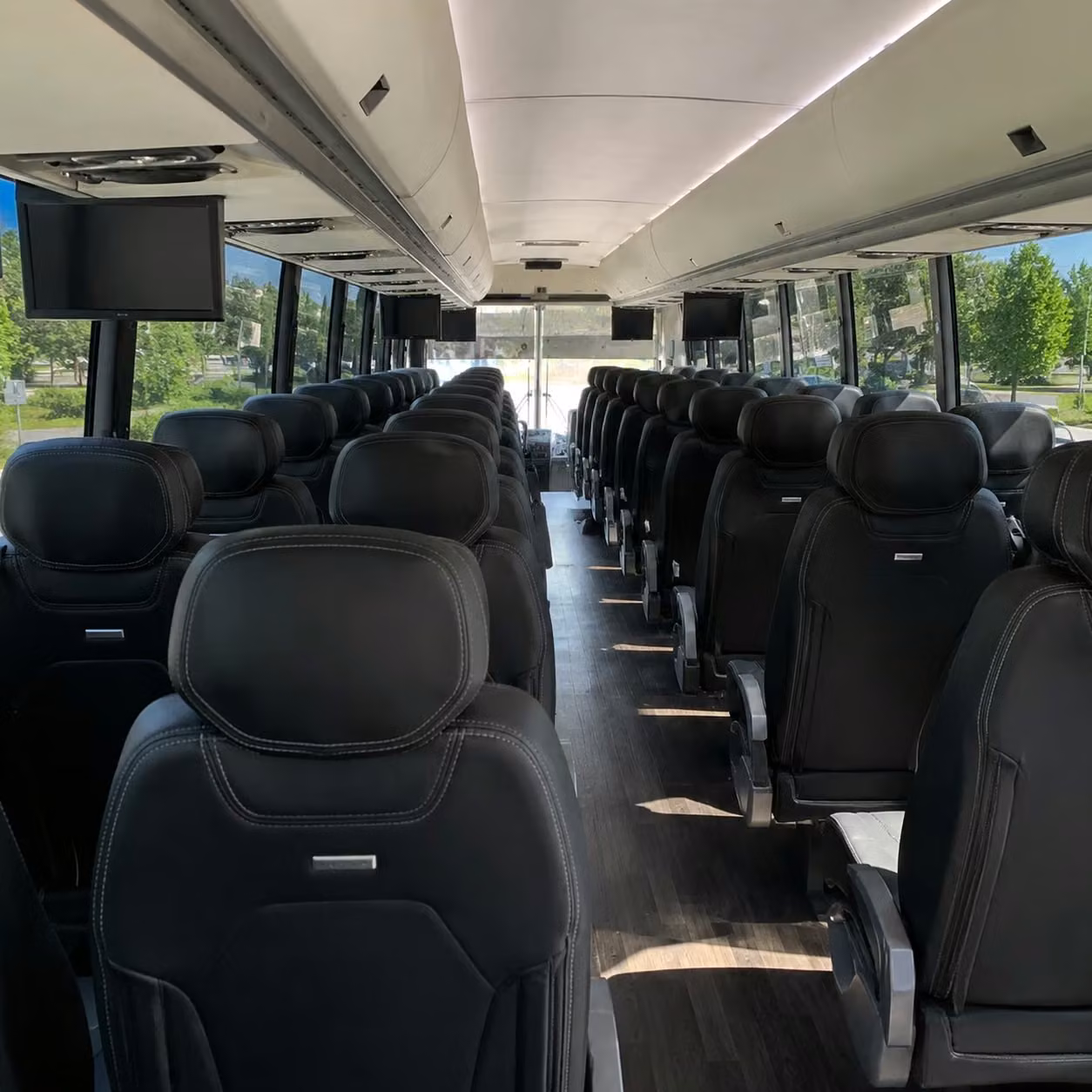 sports teams and tournament groups leaving anaheim trust long distance charter buses